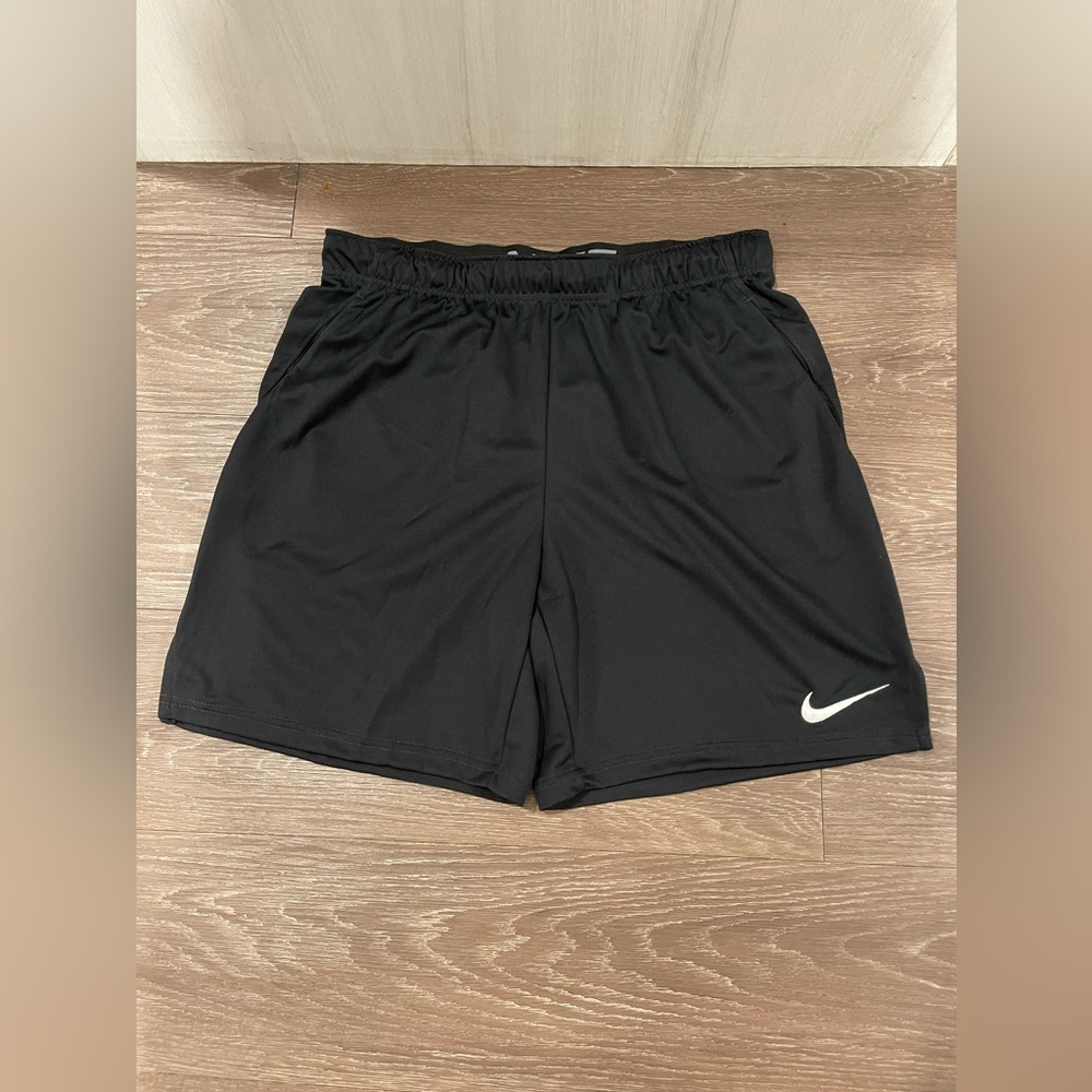 Nike 6.0 Dri-FIT Versatile Black Shorts Men’s